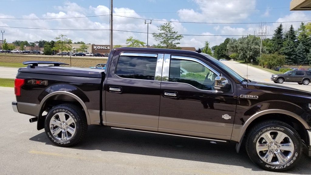 PASSENGER SIDE VIEW OF F150 WITH CHROME